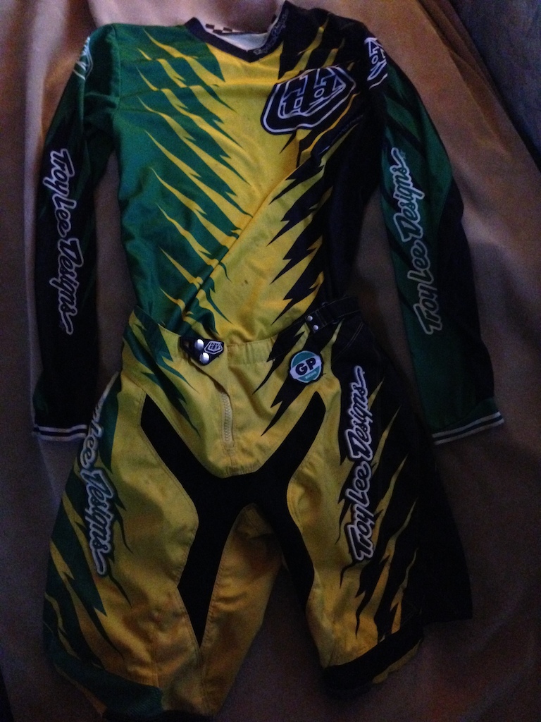 2013 TLD Troy Lee Designs GP DH kit outfit jersey shorts