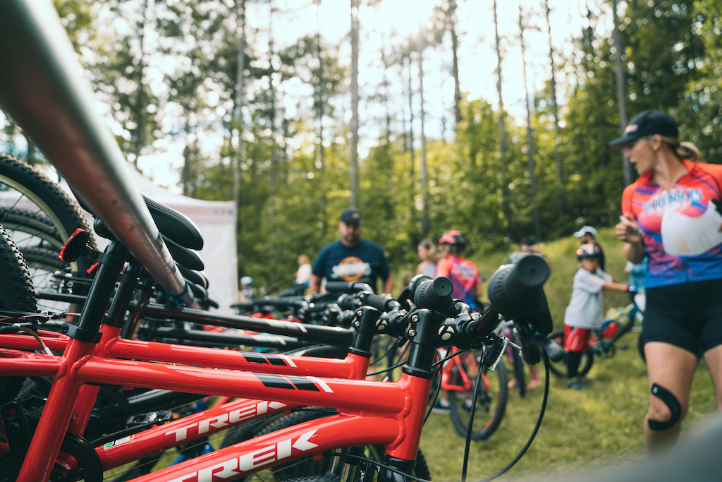 Emily Batty Project Teams Up with Durham Shredders Youth MTB Cycling