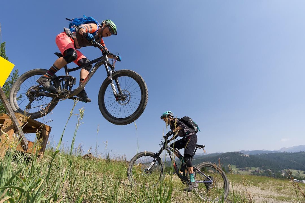 World-Class Mountain Bike Coaching: Grit Clinics at Mt. Bachelor