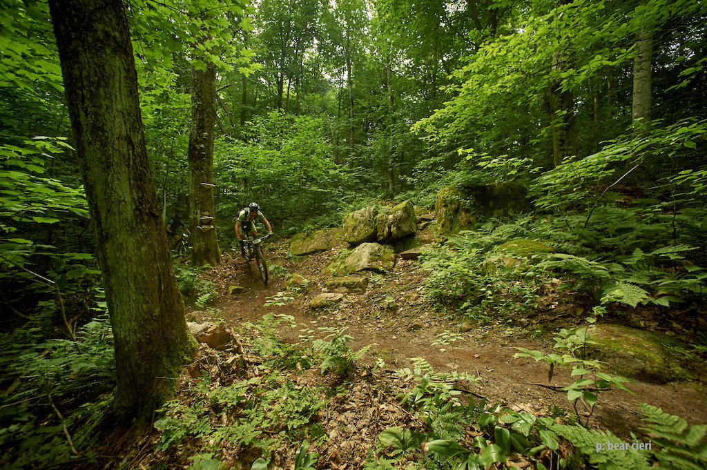"Massachusetts rider, Adin Maynard, rode the whole race with a single speed and eded with an an impressive seveth place overall."

Quebec Singletrack Experience. Day 5 at Lac Beauport 

37.4 km (23.2 miles)
photo by Bear Cieri