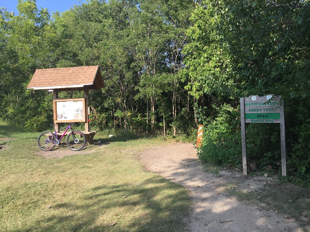 Trail head to bike trails