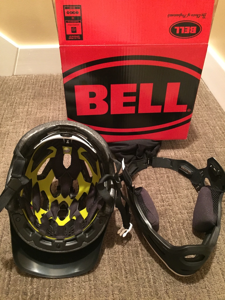 2017 Bell Super 2R MIPS equiped convertible full face