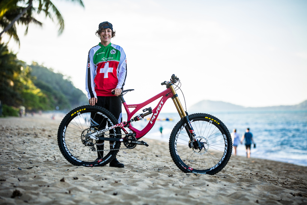 Emilie and her custom painted Pivot Cycles Phoenix DH carbon at the 2017 World Championships in Cairns Australia