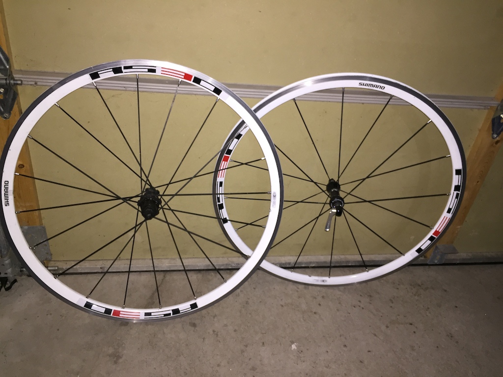 2011 Shimano RS30 Wheelset