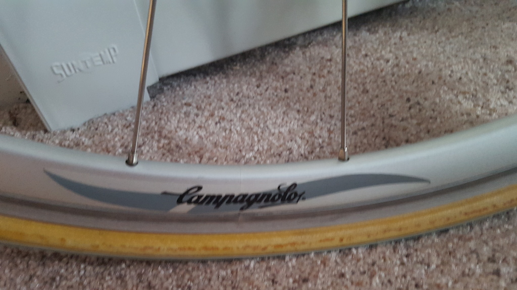 Had the full campagnolo group set including rims
