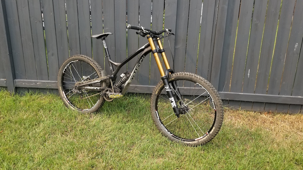 Commencal DH V4.2. Full Raceface, X01 7 Spd, Float 40, Soon to be Float X2