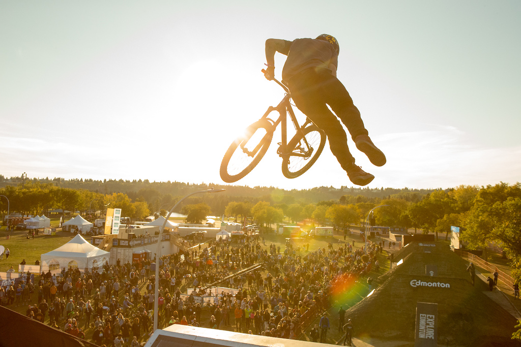 Slopestyle Results & Winning Runs FISE Edmonton 2017 Pinkbike