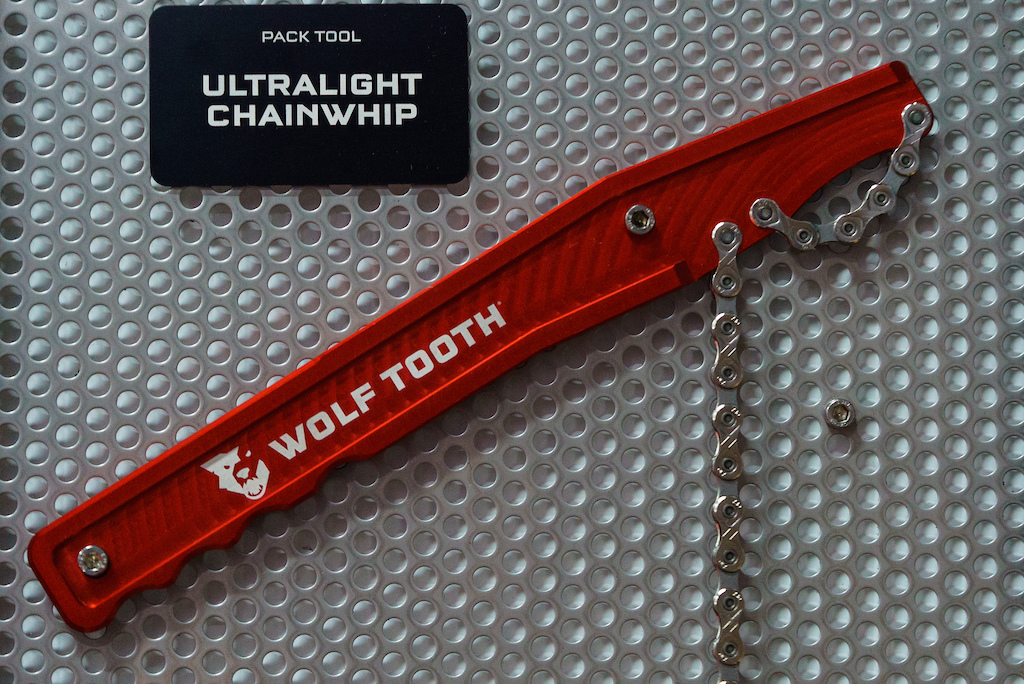 Wolf Tooth lightweight chain whip.