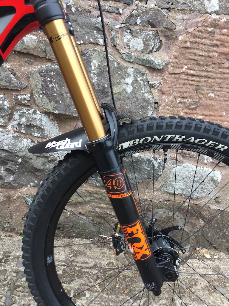 2016 YT Tues CF Pro Large