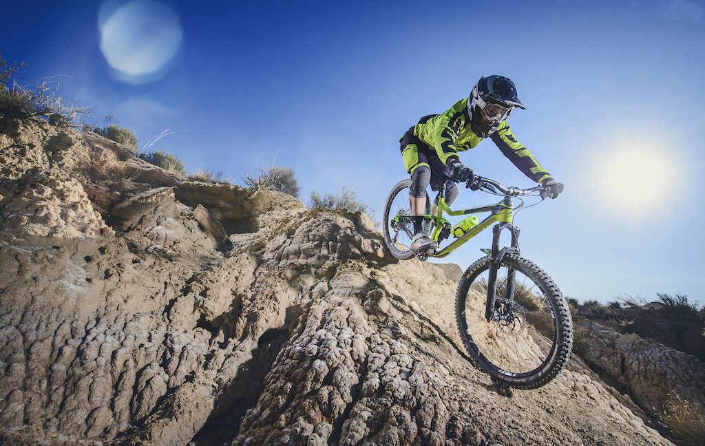 Toni Ferreiro: Defying Gravity - Video - Pinkbike