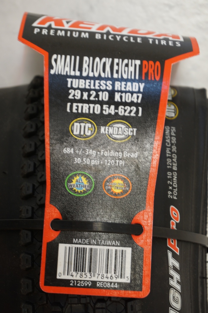 Kenda Small block Eight Pro