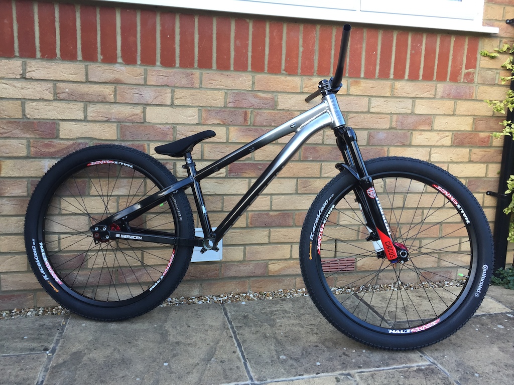 The Saracen now has its bars and saddle, the end is in sight now!!