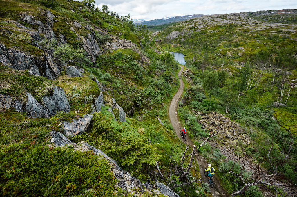 Mikael af Ekenstam and Joey Schulser mountain biking in BjÃ¸rnefjell, Norway.