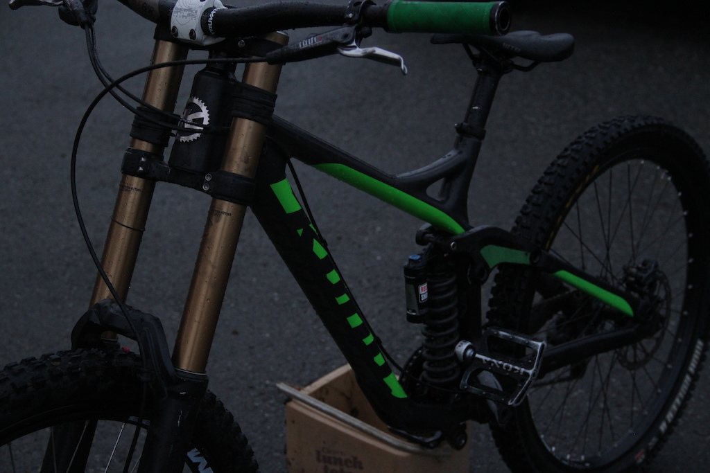 2014 Carbon  Kona Operator, Beautiful shape