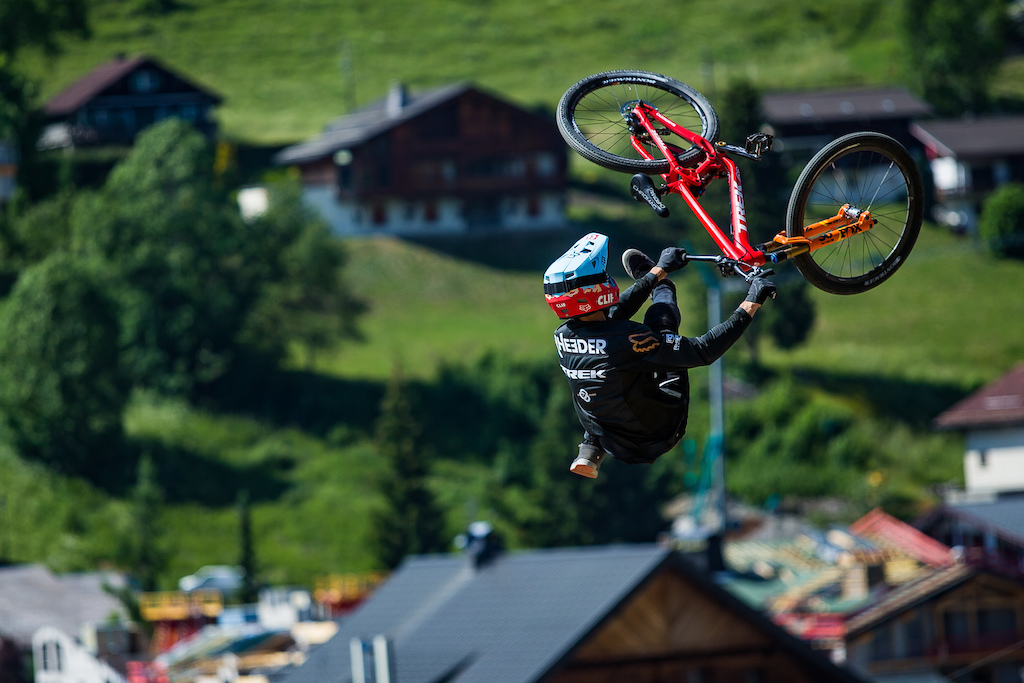 MTB Slopestyle Bikes