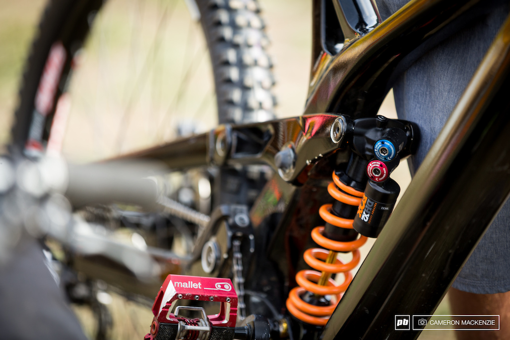 Wyn Masters' Prototype GT Downhill Bike - First Look - Pinkbike