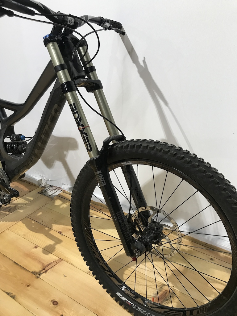 0 Specialized Demo 8 medium