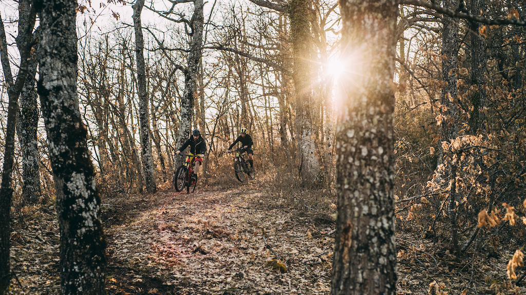 Testing our ebikes on the slopes of Picos de Europa with a winter sunset that gave us this beautiful light