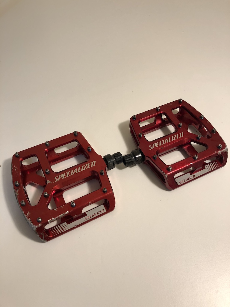 0 Specialized Bennies Flat Pedals - Red