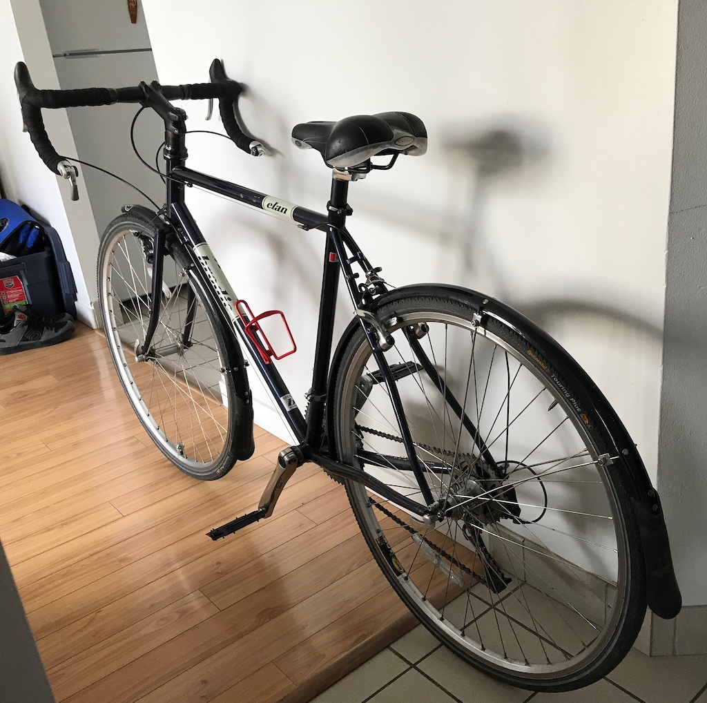 2nd hand ct 100 bike