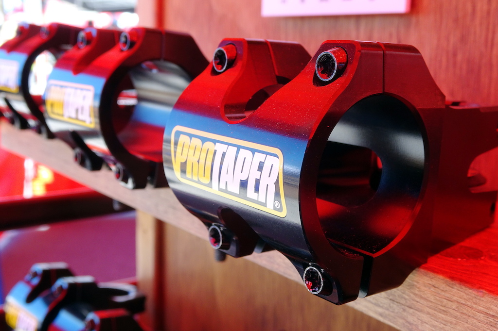 New Wide Range Drivetrain, Manitou Dirt Jump Fork, and a Dirt Cheap DH