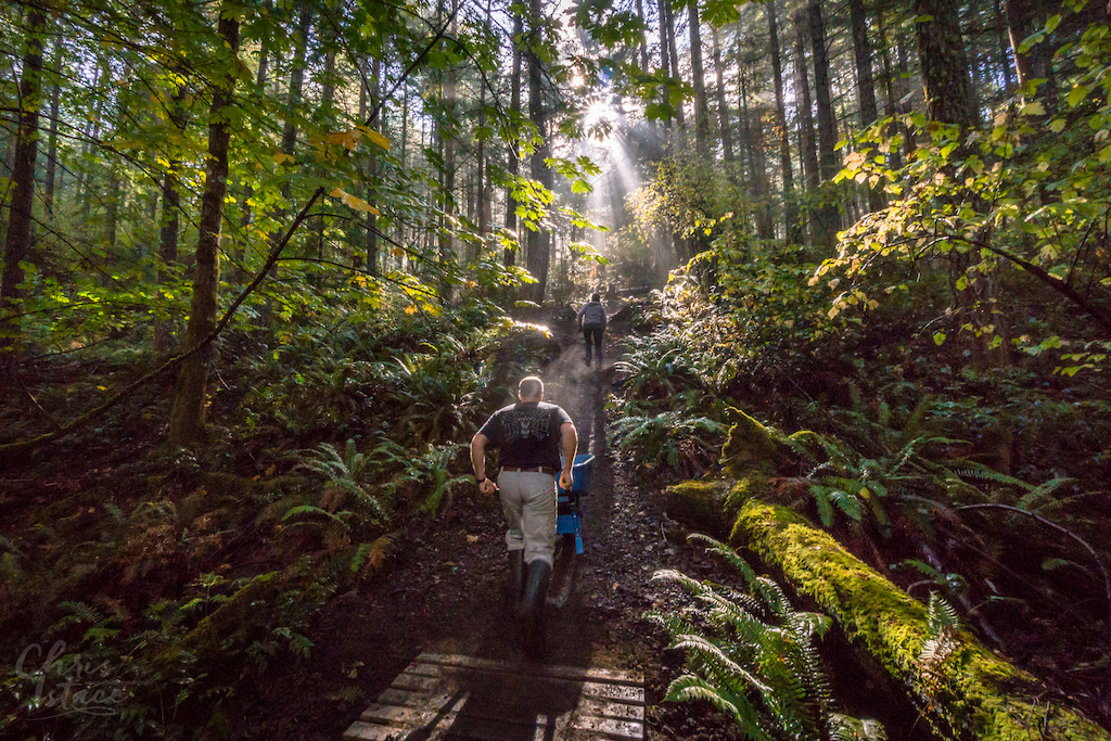 Trail Build day with the Cowichan Trail Stewardship Society on DoubleD, Mount Tzouhalem in the Cowichan Valley. Fall 2016