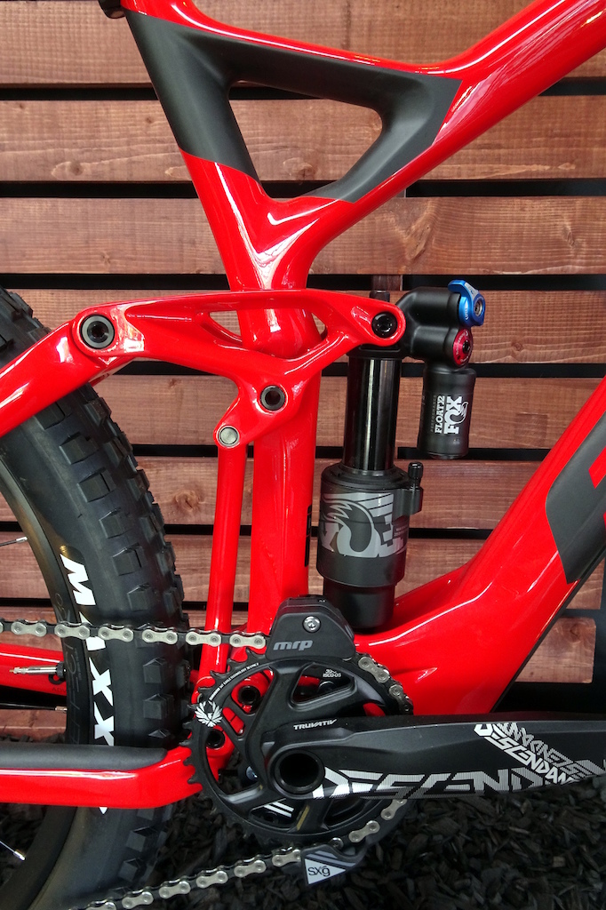 One Last Walk Through the Biggest Bike Show in California - Sea Otter