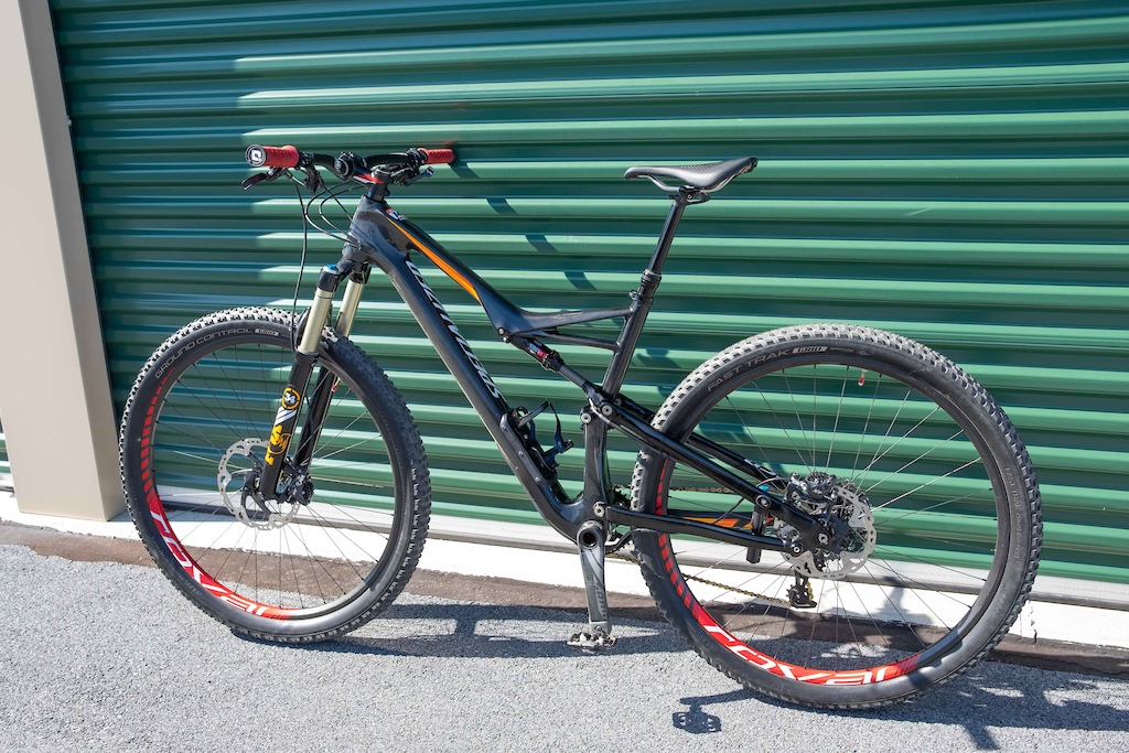 2017 Specialized Camber Expert Carbon 29 - Roval SL