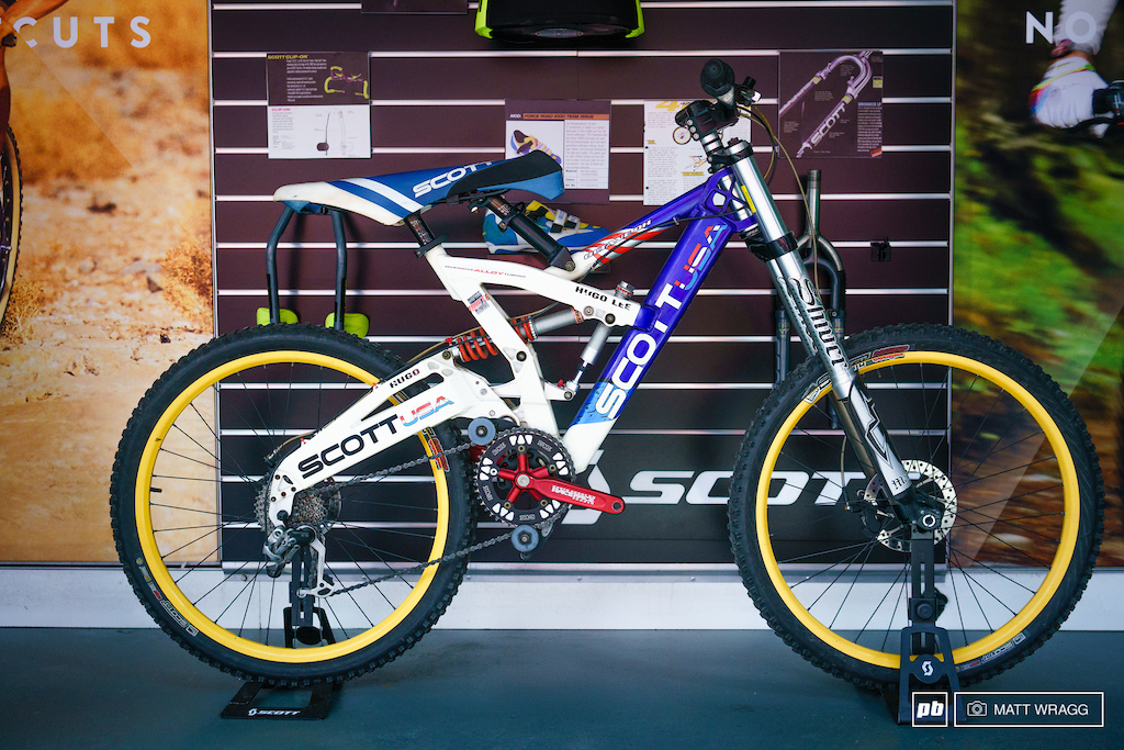 To celebrate their 60 anniversary (yes, that itsn't a typo  - Scott started in 1958), they decided to dig out some of their DH history - including this  race bike from the late 90s. While their new DH prototype unvelied at Losinj may look good, who doesn't secretly hope they went back to producing this kind of twin-shock, twin-seatposted lunacy?