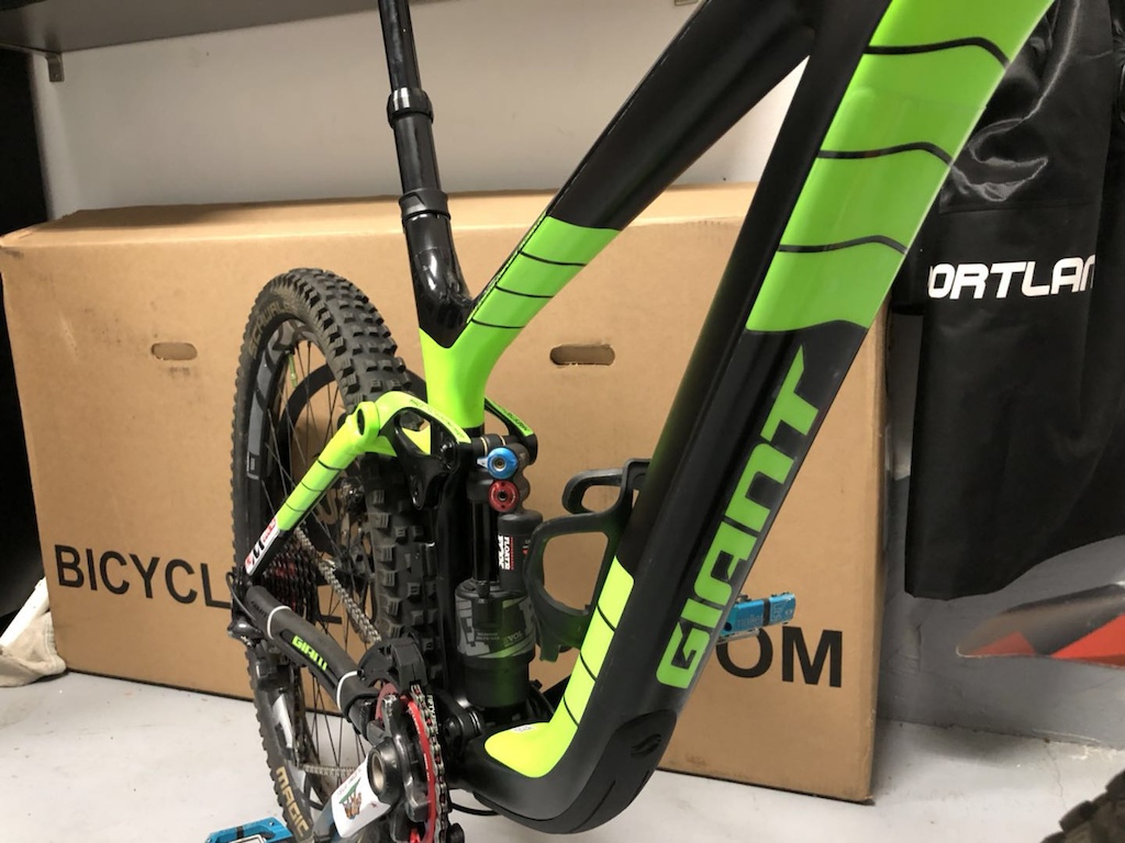 2017 Giant Reign Advanced 1 Medium with Upgrades