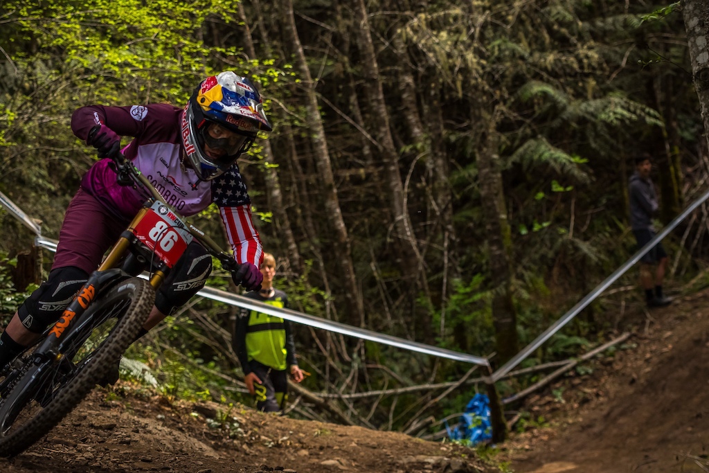 2017 pro women national champ, Jill Kintner, returned to the PNW to compete this past weekend. Kintner took the outside line on the Lower Pro hip and kept it close to the ground. Placing first in her category with a time of 00:02:49.17, Kintner was ahead of the competition by nearly 3 seconds. (Pro Women)