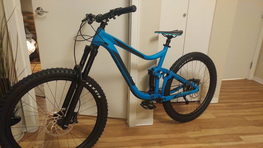 new 2018 giant reign 2