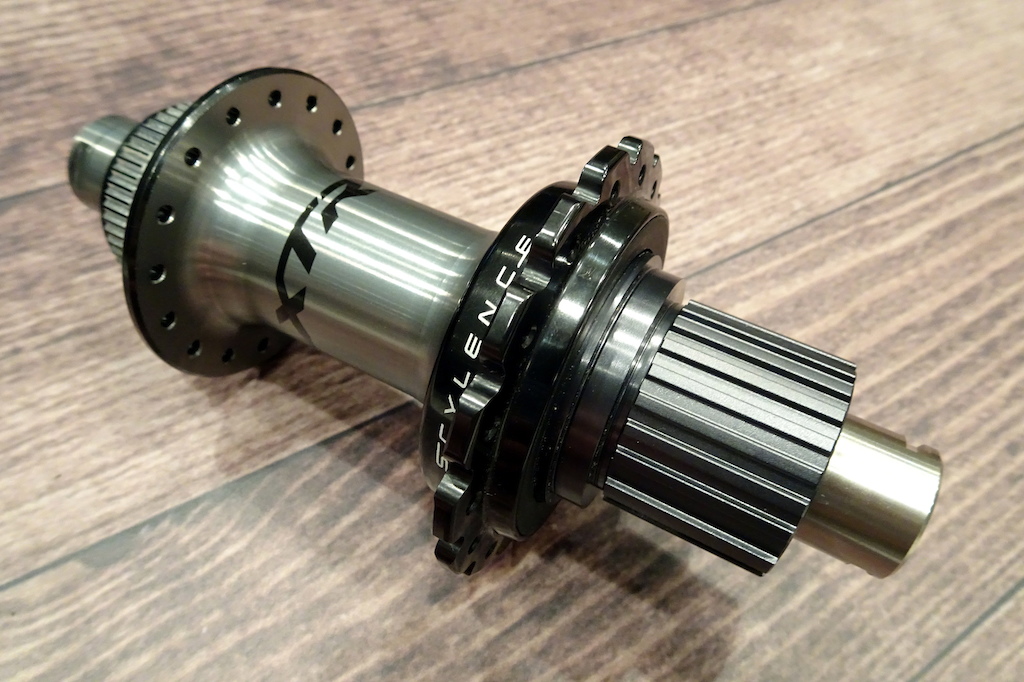 Shimano xtr m9100 rear 2024 hub