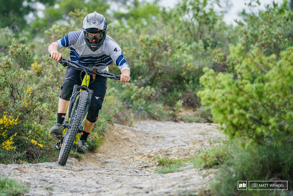 Rim width testing. Photo by Matt Wragg