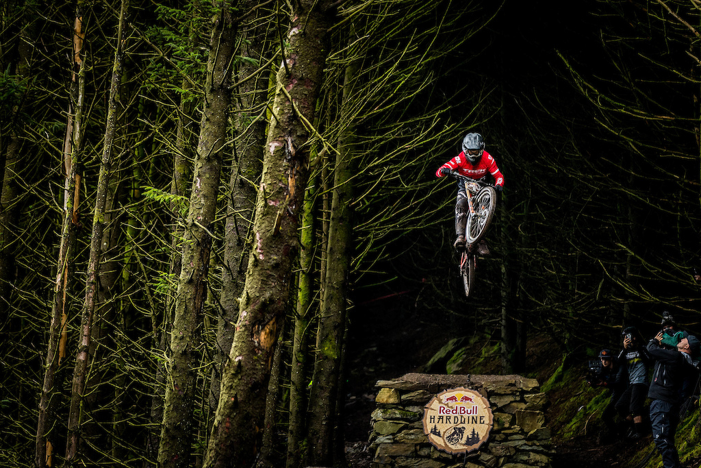 Dan Atherton performs at Red Bull Hardline in Wales, UK on September 24, 2017 // Boris Beyer / Red Bull Content Pool // AP-1TBA3QT512111 // Usage for editorial use only // Please go to www.redbullcontentpool.com for further information. //