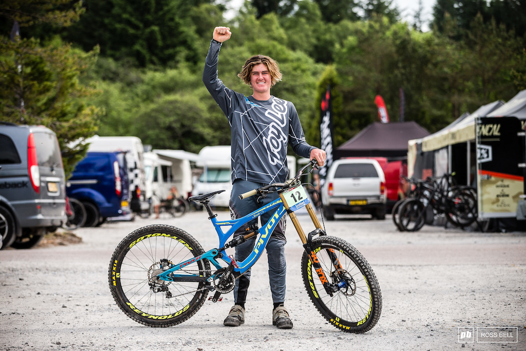 13 Privateers & Their Bikes from the Fort William World ... - 1024 x 683 jpeg 430kB