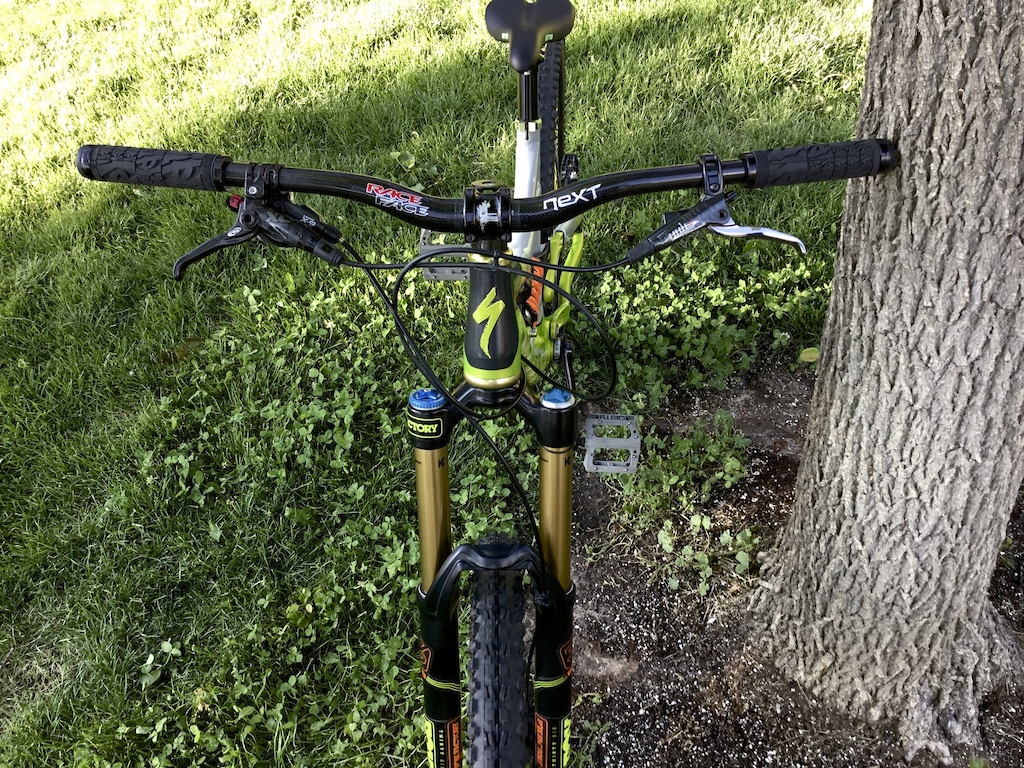 2011 CUSTOM ! 100%