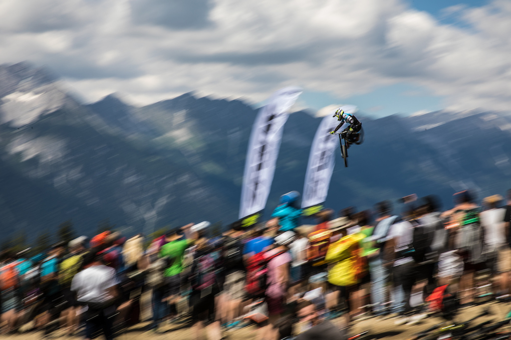 Got lucky on this 1/20th pan of Sam Reynolds during the 2018 Crankworx Innsbruck Whip Off