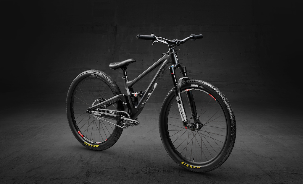 YT Industries PLAY Heritage Edition
