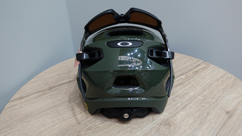 oakley time trial helmet