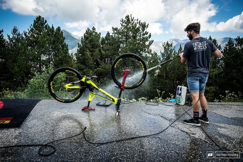 The Intense crew have been lapping the numerous DH trail offerings at the Vallnord bike park.