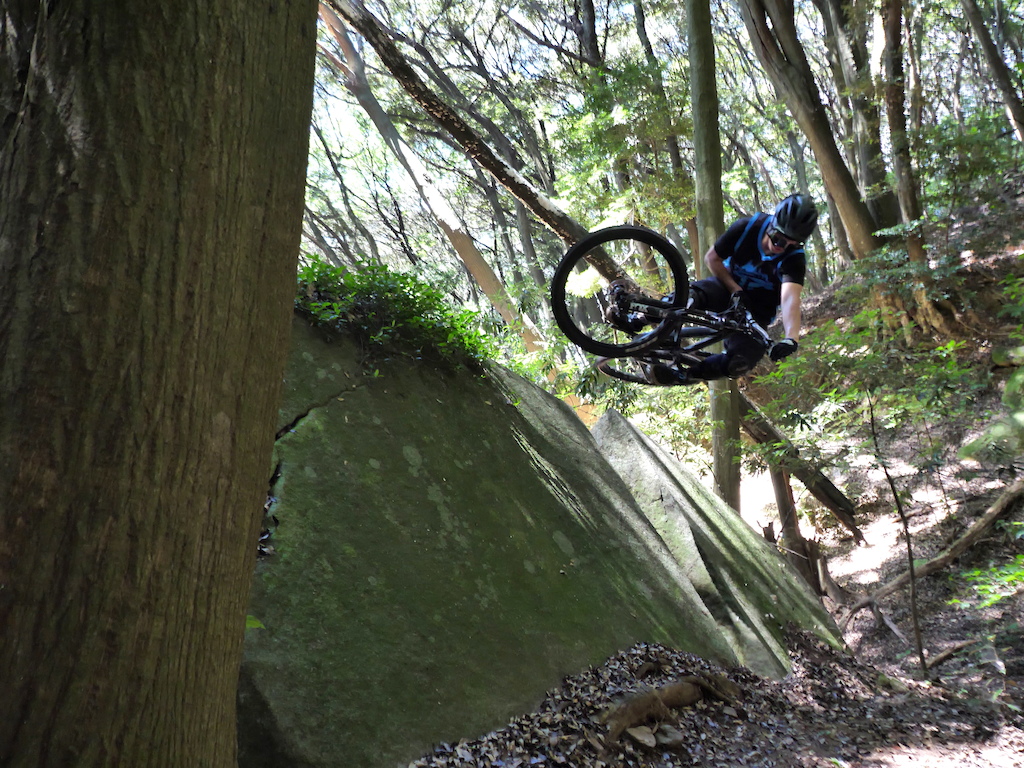 Freeride in North Kyusyu.Rock hip!!