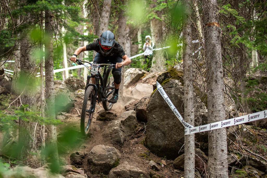 Chris Boice races stage 3 in the Pro/Open division at Round 3 of the 2018 SCOTT Enduro Cup presented by Vittoria at Powderhorn, CO on July 28, 2018. Photographer: Sean Ryan, courtesy EnduroCupMTB
