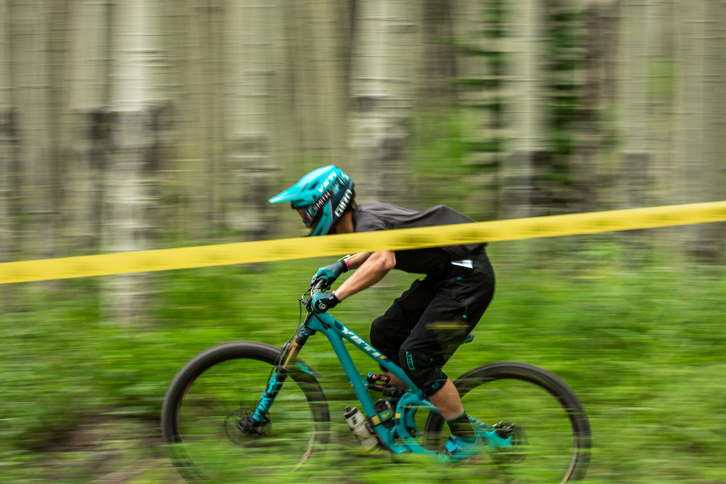 Quinn Reece races stage 2 in the Pro/Open division at Round 3 of the 2018 SCOTT Enduro Cup presented by Vittoria at Powderhorn, CO on July 28, 2018. Photographer: Sean Ryan, courtesy EnduroCupMTB
