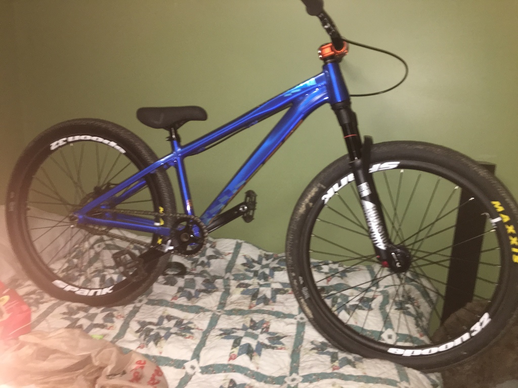 in Mount Albert, Ontario, Canada photo by hubmasterflex Pinkbike