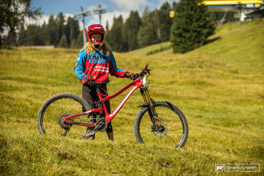 Despite her father young little shredder Melina Bast is a big fan of Rachel Atherton