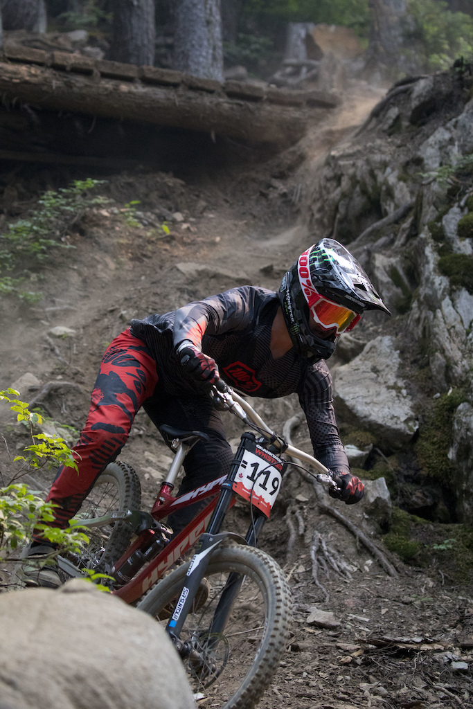Steven dropping into one of the steeper chutes of Goats Gully.