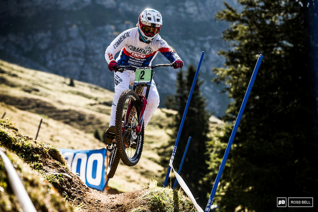 Whilst most riders were rolling through this section, Thibaut Daprela decided to launch it. He's had an amazing first year in junior so anything less than gold will leave him with a bad taste in his mouth.