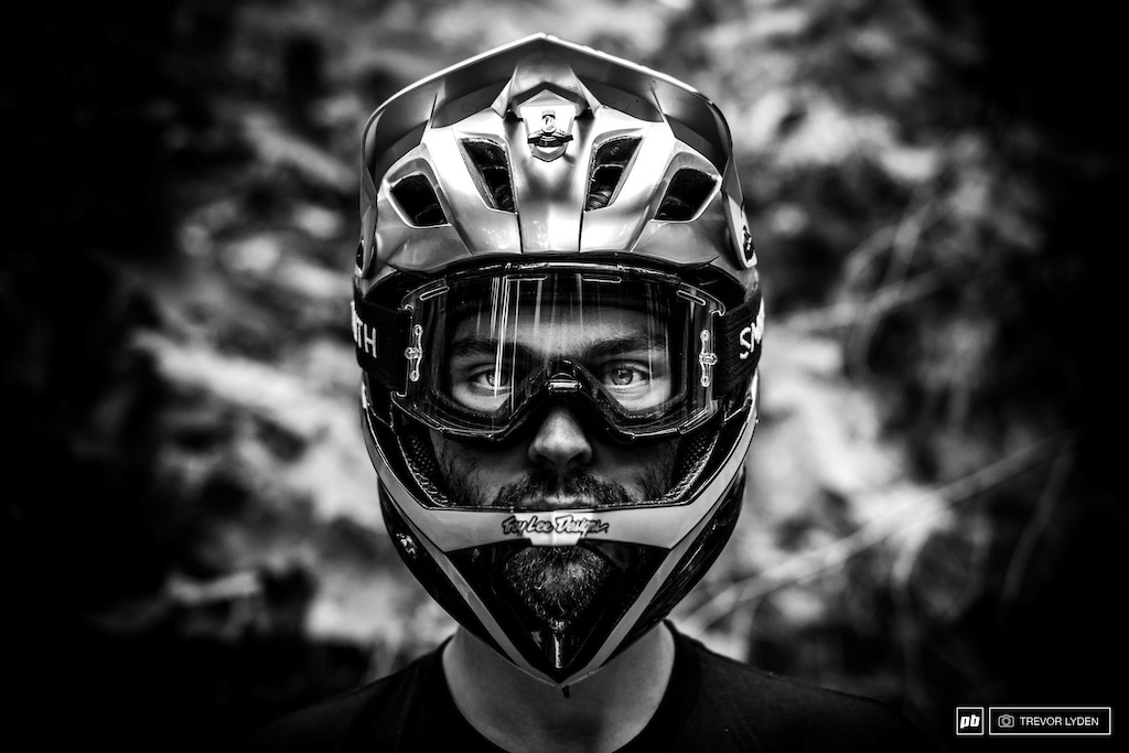 Troy Lee Designs Stage Helmet Review