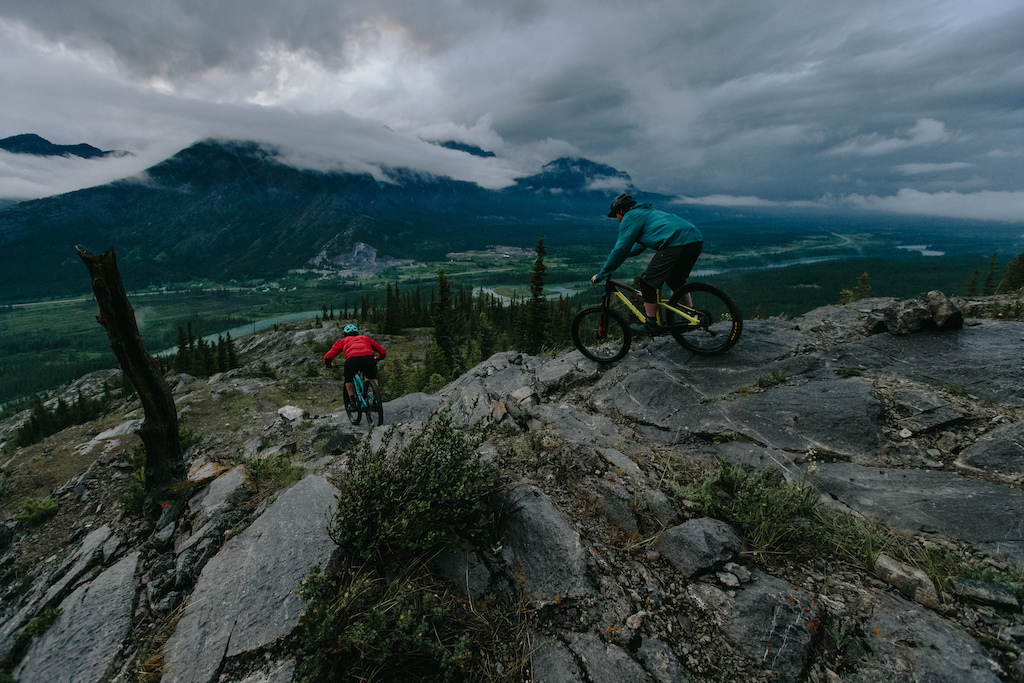 Riding Alberta's Rocky Mountains with Noah Brousseau and Matt Monod. Photos by @robb